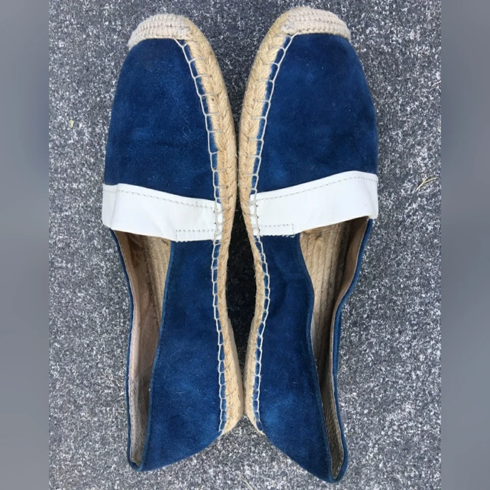 Tommy Bahama Blue White Slip on Loafers Size 9